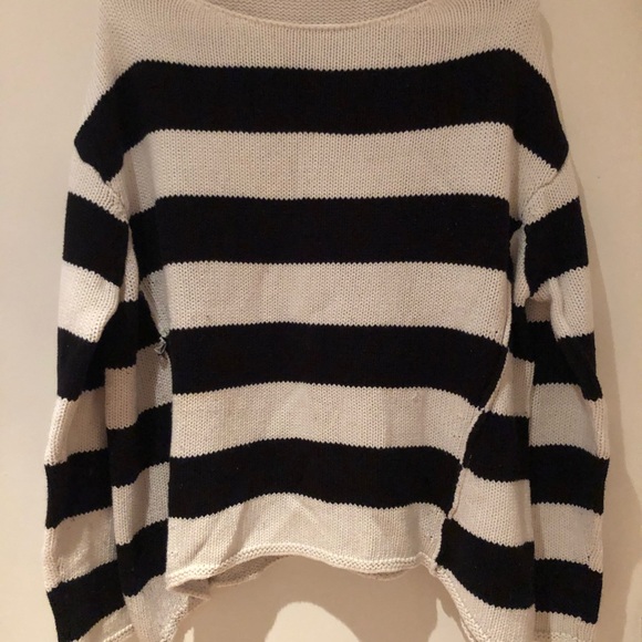 BDG striped sweater in S - Picture 2 of 3